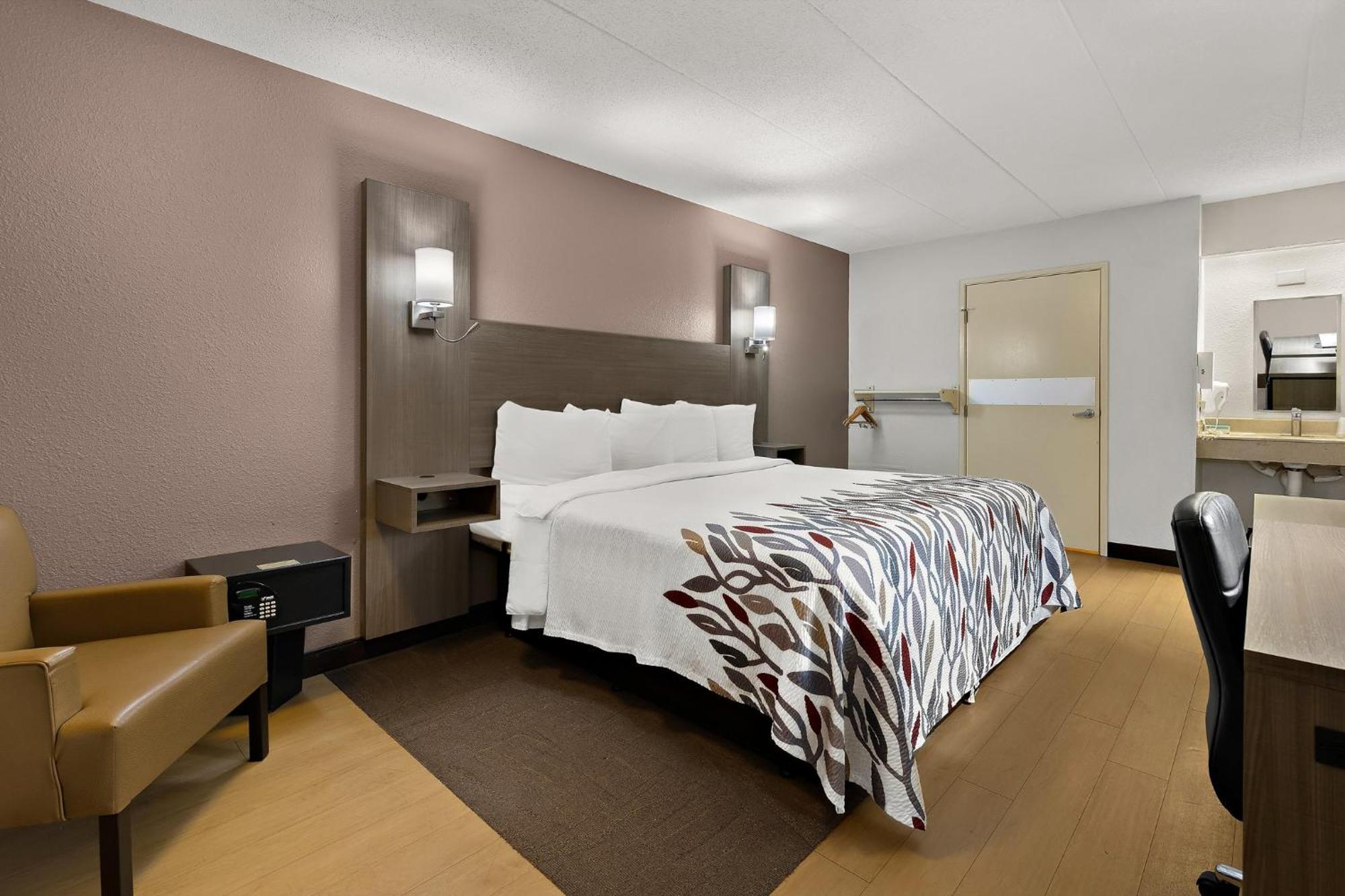 Red Roof Inn Cleveland - Westlake Eksteriør billede
