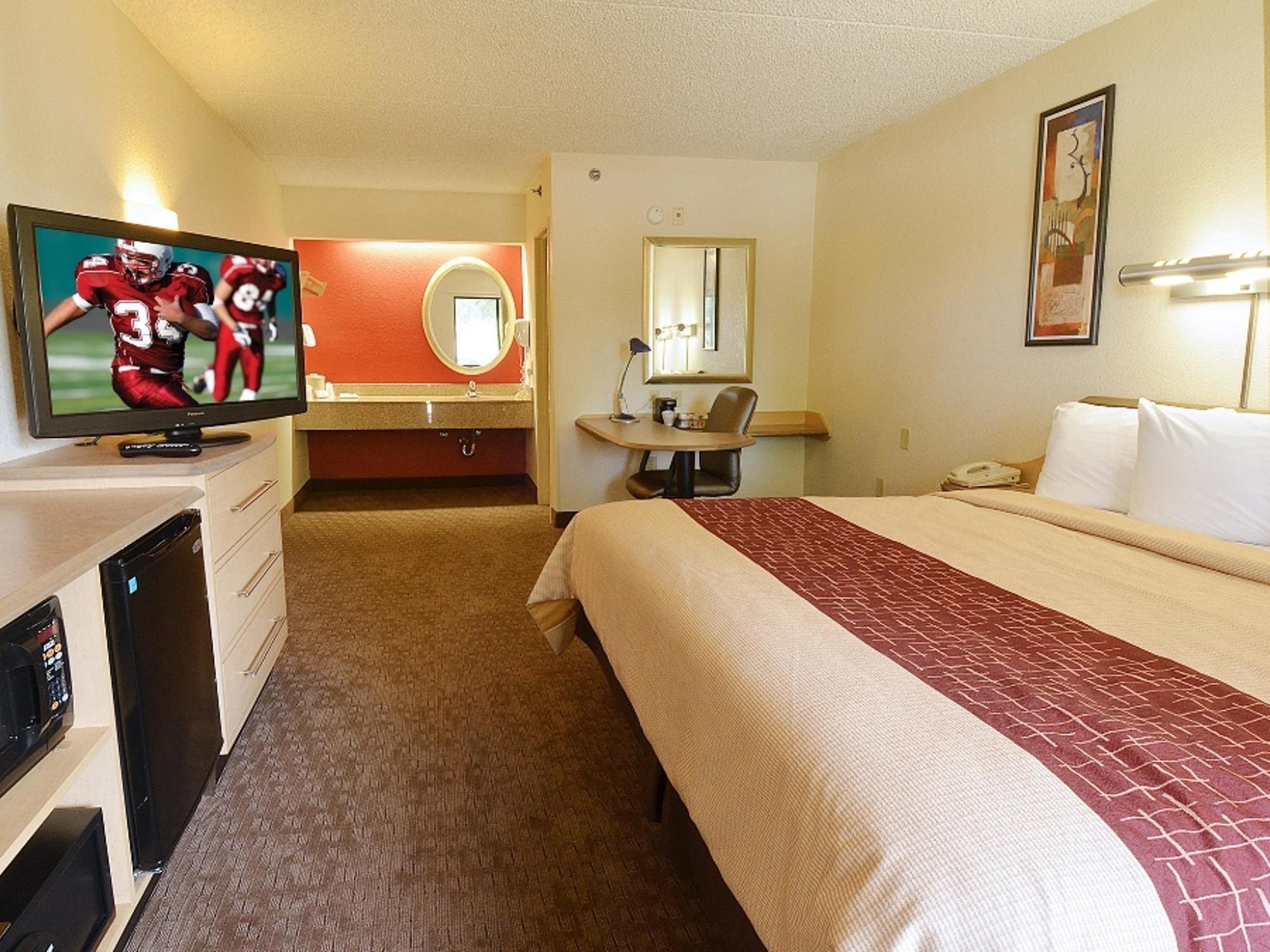 Red Roof Inn Cleveland - Westlake Eksteriør billede