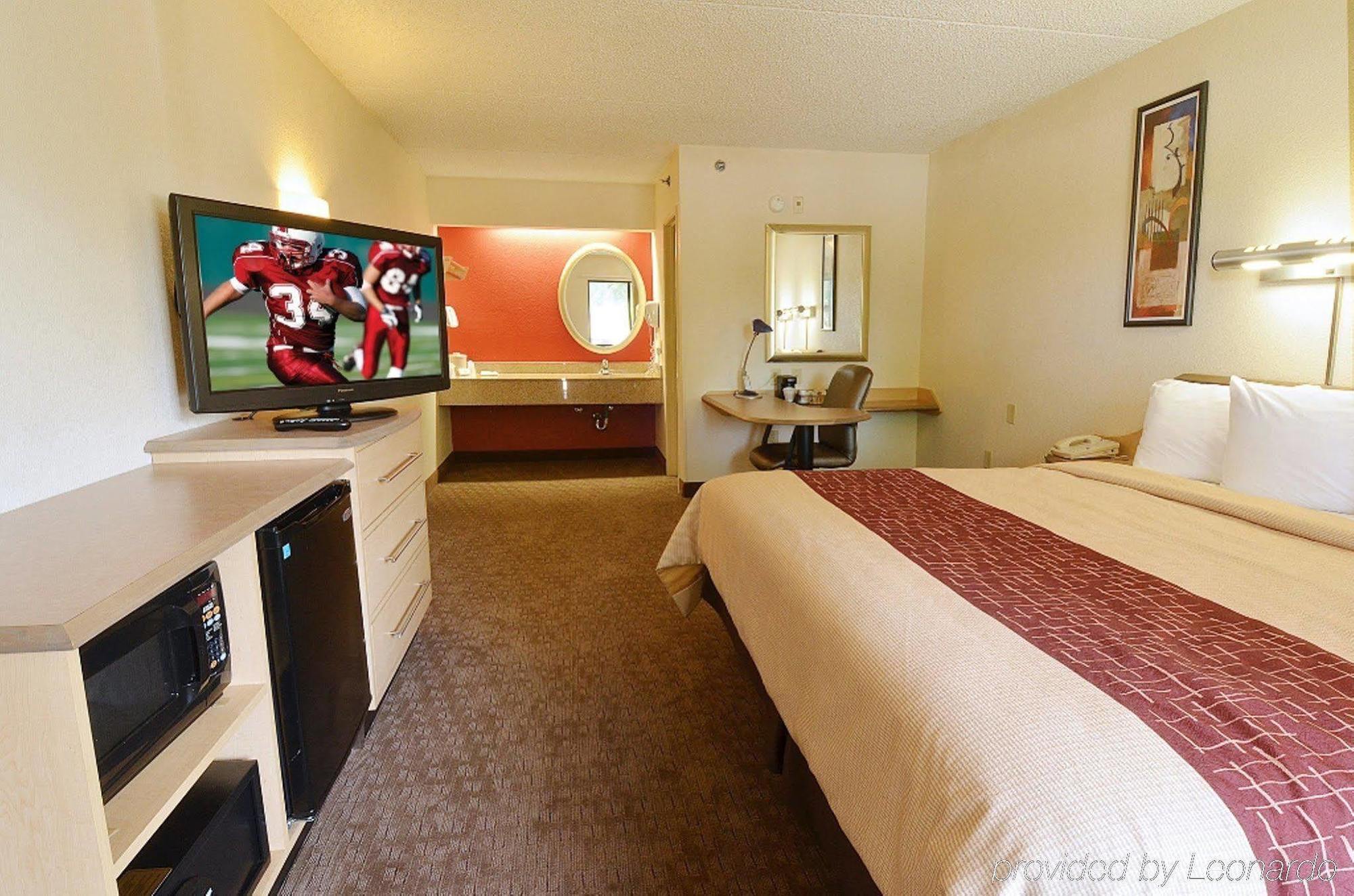 Red Roof Inn Cleveland - Westlake Eksteriør billede