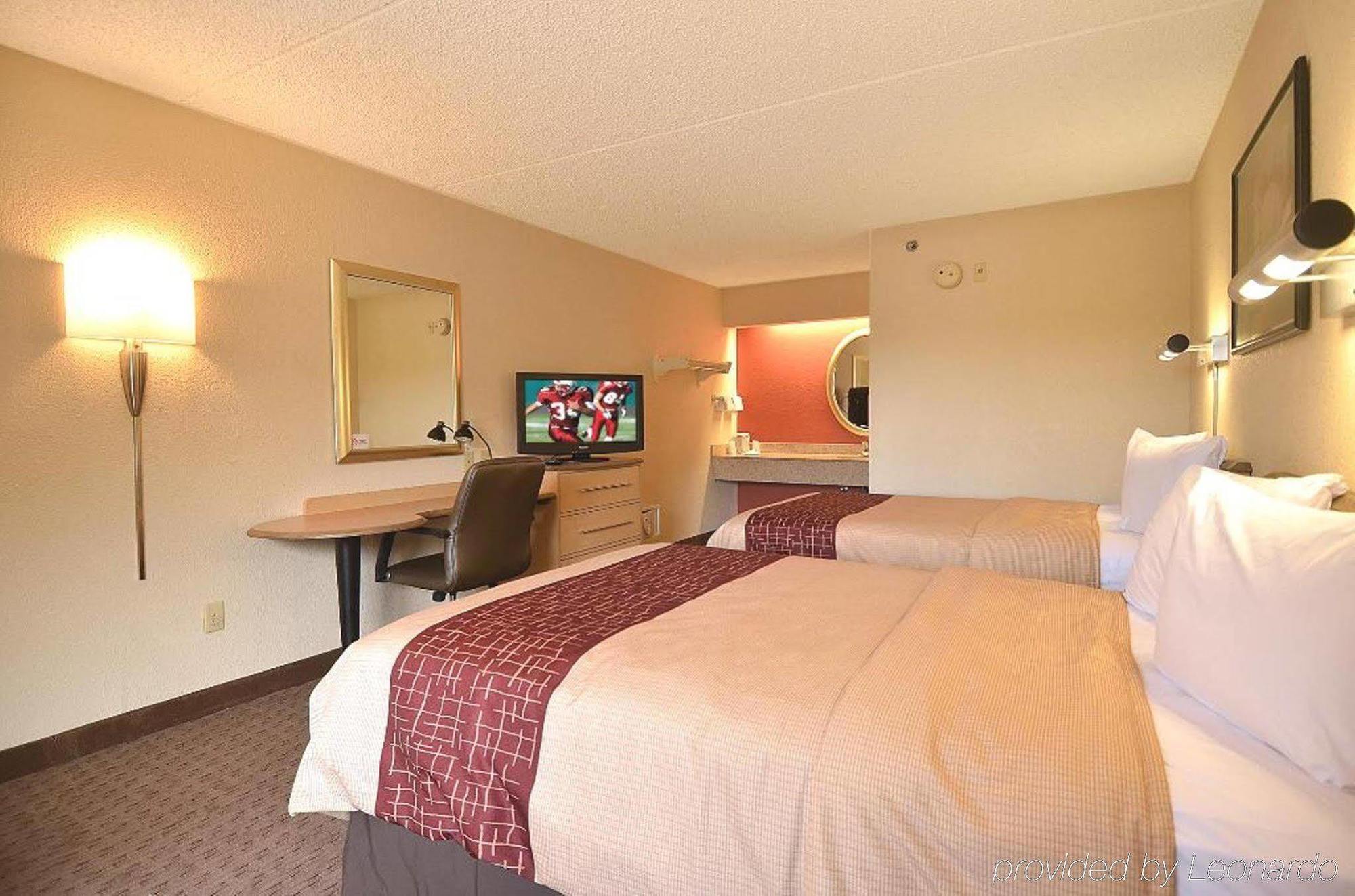 Red Roof Inn Cleveland - Westlake Eksteriør billede