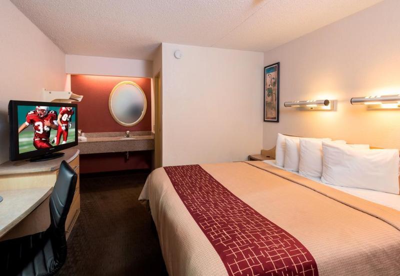 Red Roof Inn Cleveland - Westlake Eksteriør billede